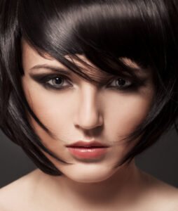 idée coiffure femme carré plongenat effilé